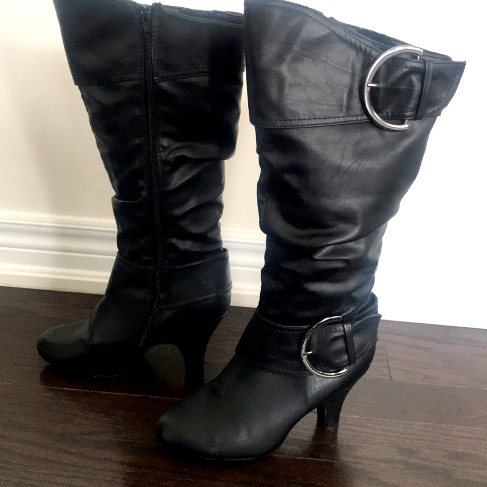St Emile Black boots